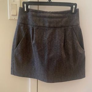 Wool Theory skirt with pockets